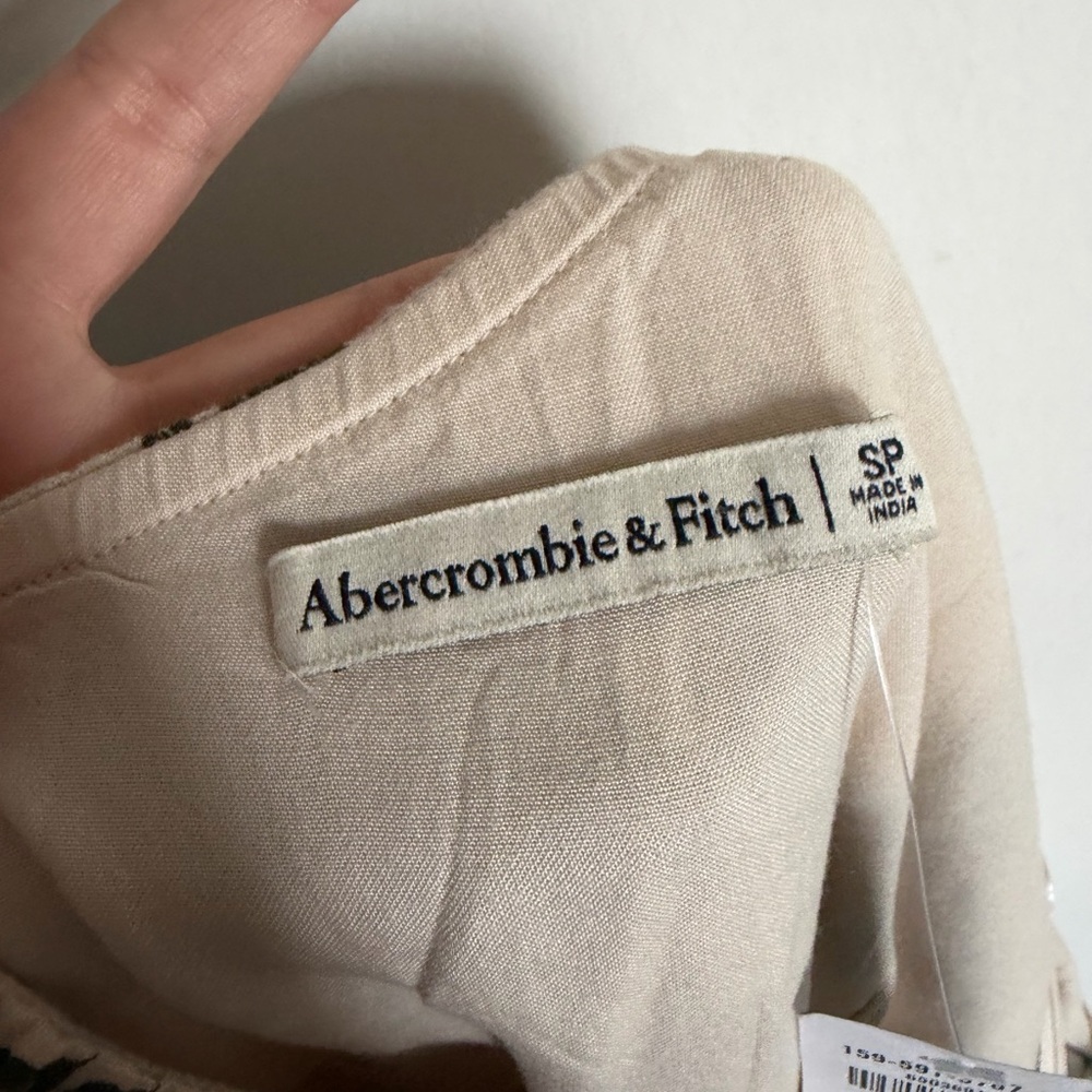 NWT Abercrombie & Fitch Cream/Green Floral Linen Blend One Shoulder Mini Dress - Picture 7 of 9